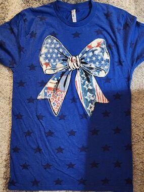 Blue Star Bow Graphic Tee. USA Never Worn. NWOT